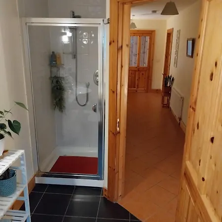 Felicity Cottage, W91 D1w3